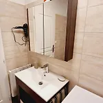 Maison Paisible Avec Jardin, Animaux Bienvenus, Parking Prive - Fr-1-532-21