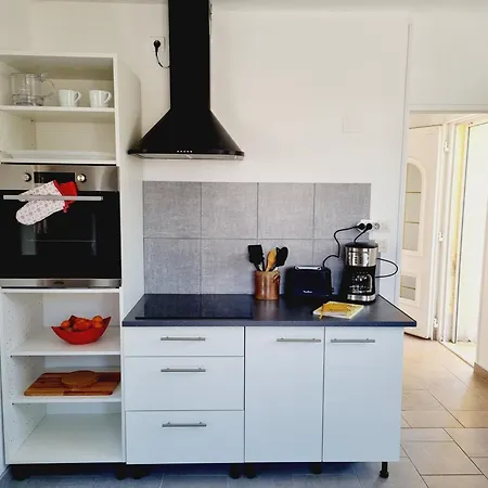 Maison Paisible Avec Jardin, Animaux Bienvenus, Parking Prive - Fr-1-532-21 בית נופש *